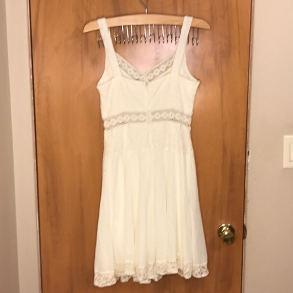 NWOT RYU | Women’s Lace Dress - Picture 2 of 5